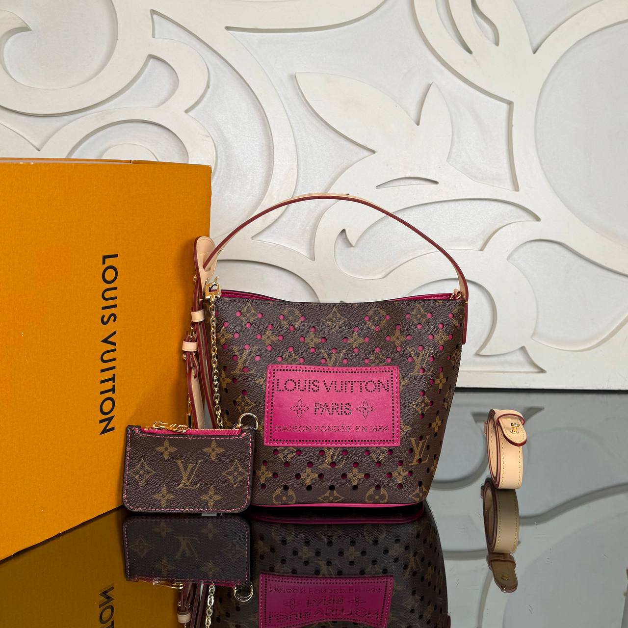 Louis Vuitton All In BB

910844 ⭐️