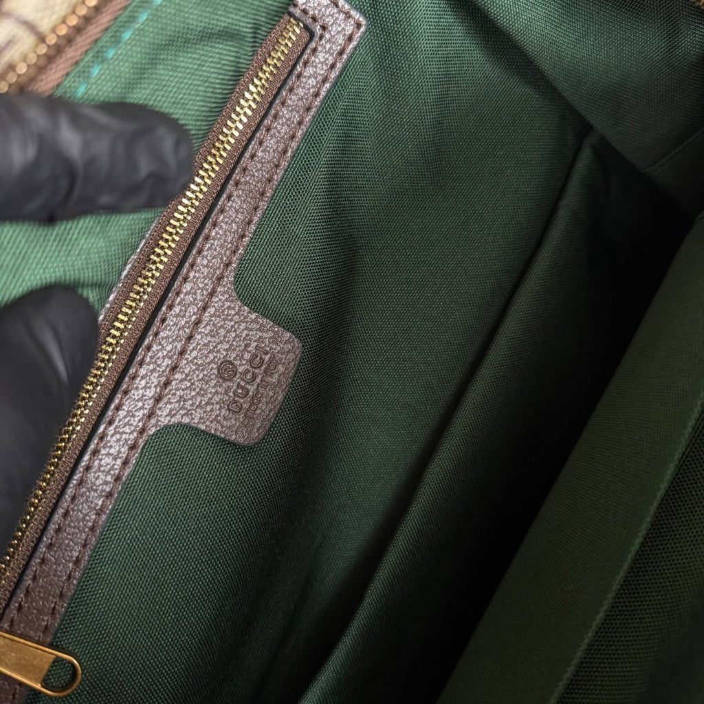 Gucci GG Ophidia Large Backpack

35x37 cm
910374 ⭐️