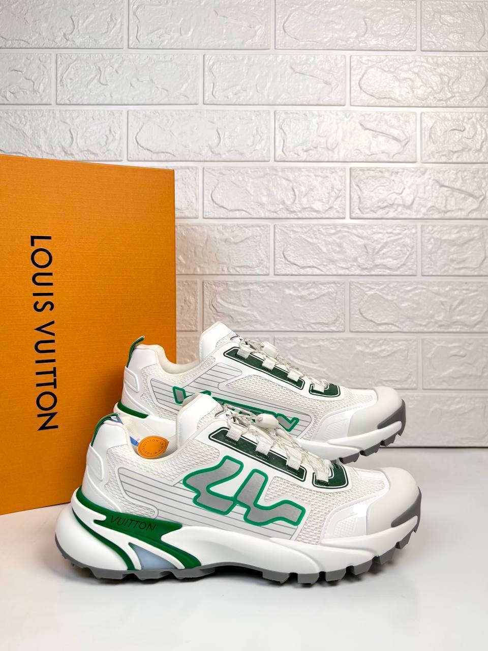 Louis Vuitton Runner Tatic Sneakers 

911034 ⭐️
