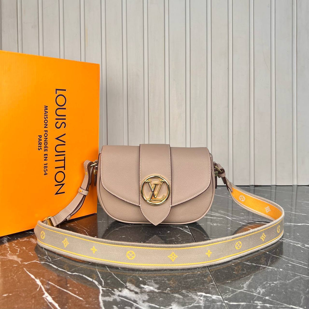 Louis Vuitton Pont 9 Soft MM Bag

758-1 ⭐️