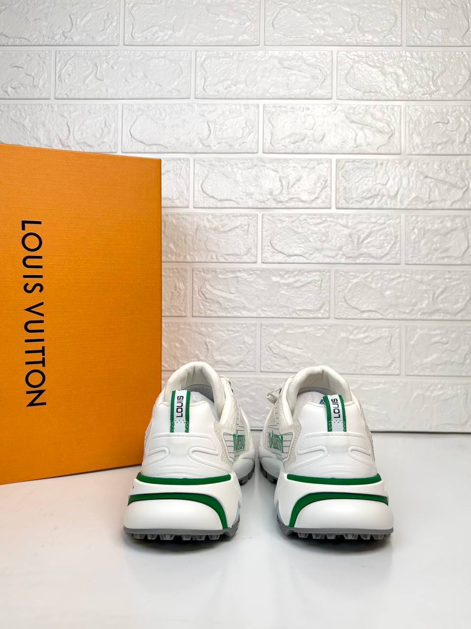 Louis Vuitton Runner Tatic Sneakers 

911034 ⭐️