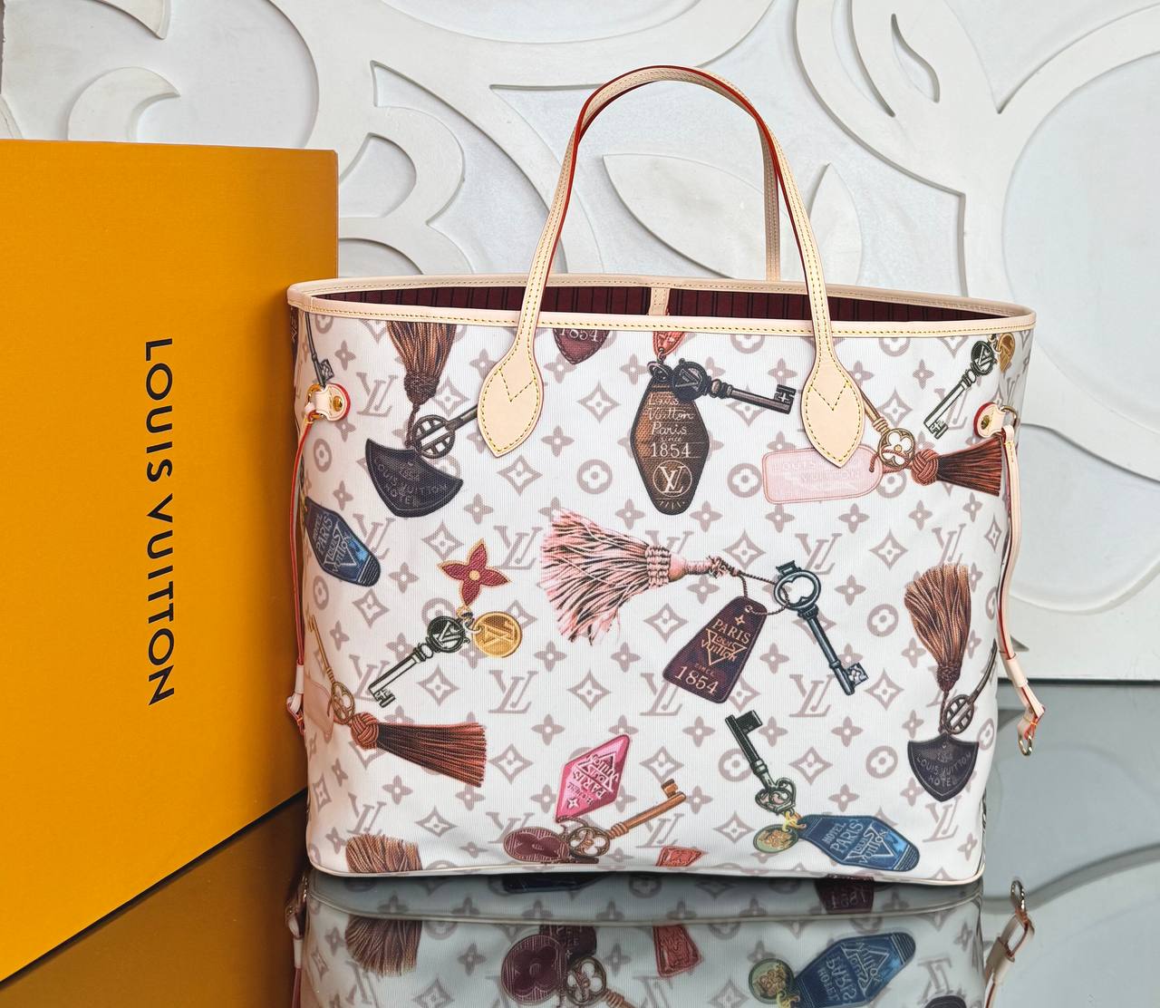 Louis Vuitton Neverfull GM
Limidet 1854 
910815 ⭐️