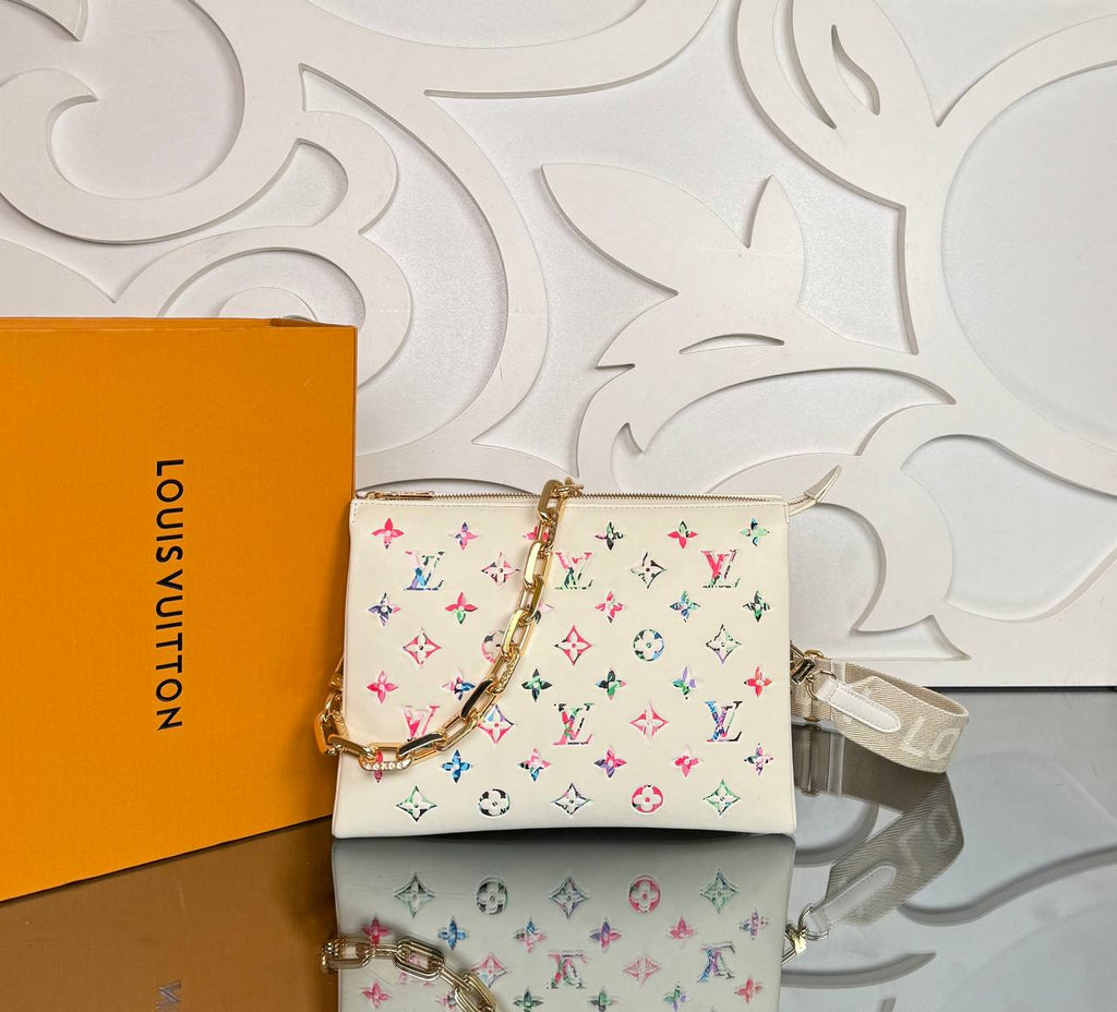 Louis Vuitton Coussin PM 

910238 ⭐️