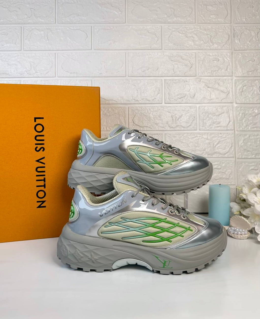 Louis Vuitton Discovery Lace-Up sneakers 785-1 ⭐️