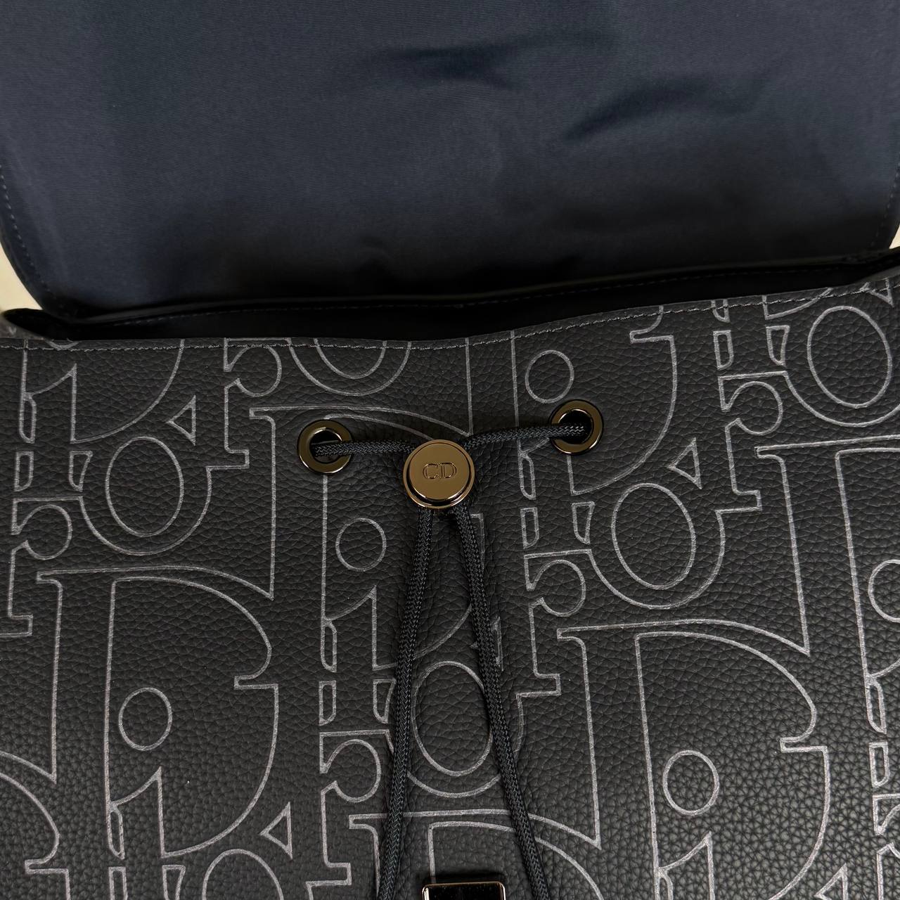 Christian Dior Daily Backpack with Flap

32x40 cm
910413 ⭐️