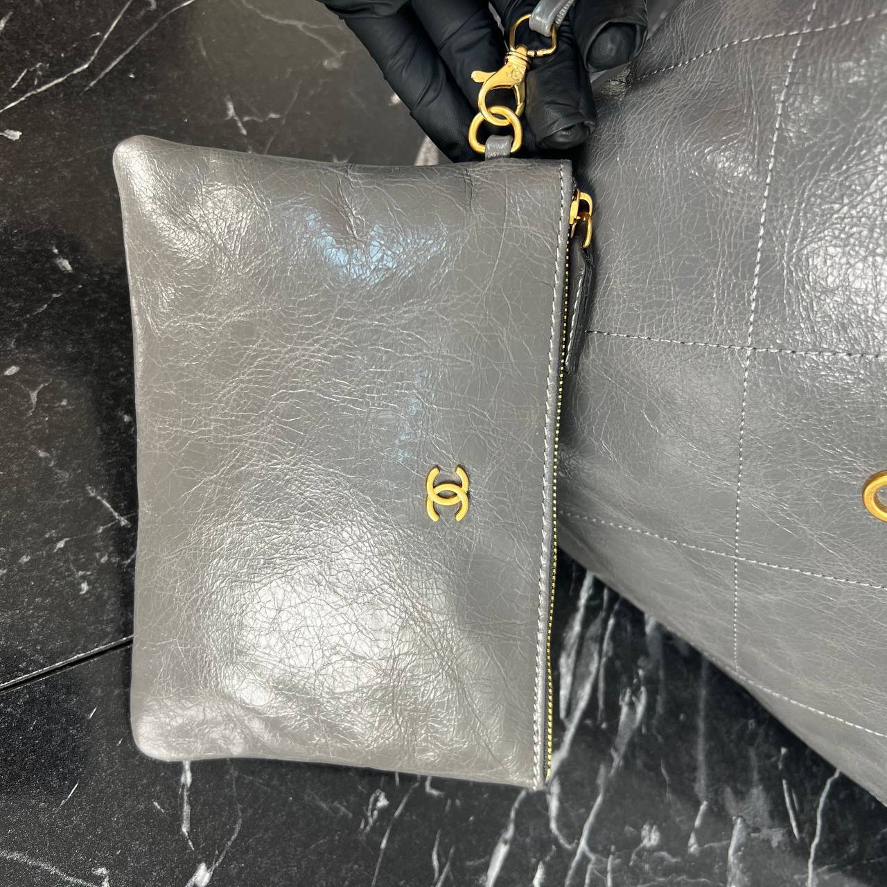 Chanel 22 Handbag

33x39 cm 
5648 ⭐️
