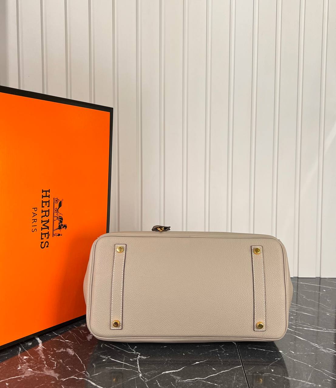 Hermes Birkin Bag 35 Cm 

35x27 Cm