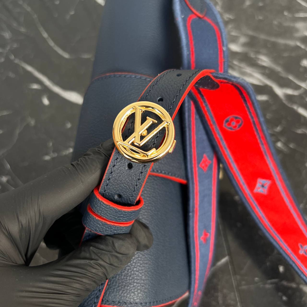 Louis Vuitton Pont 9 Soft MM Bag

758-1 ⭐️