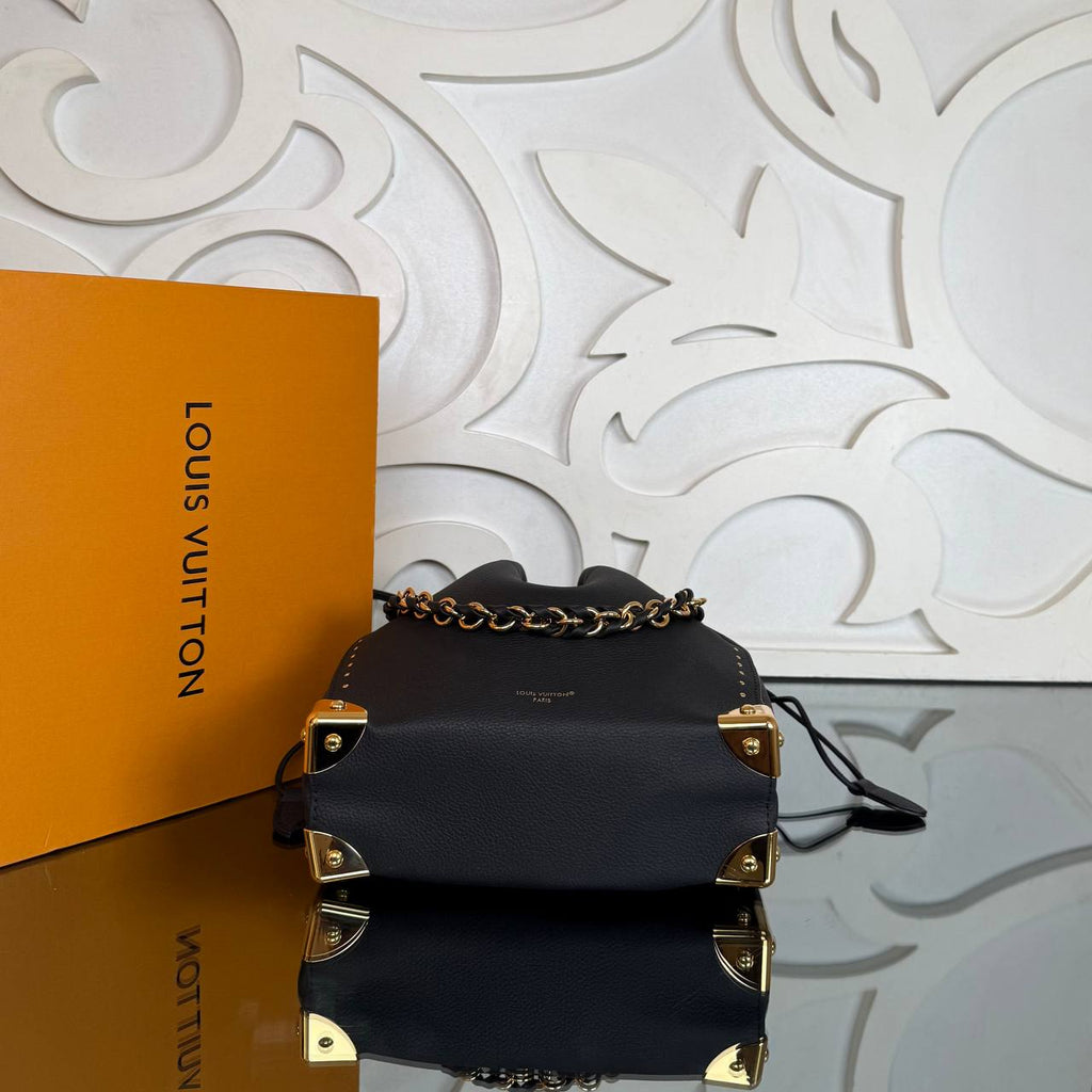 Louis Vuitton Noe Trunk PM 

910620 ⭐️