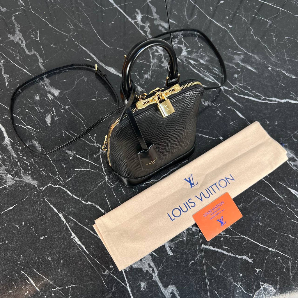 Louis Vuitton Alma Backpack 

5810-2 ⭐️