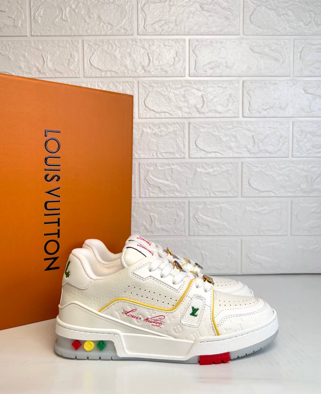 Louis Vuitton Trainer Sneaker

911169 ⭐️