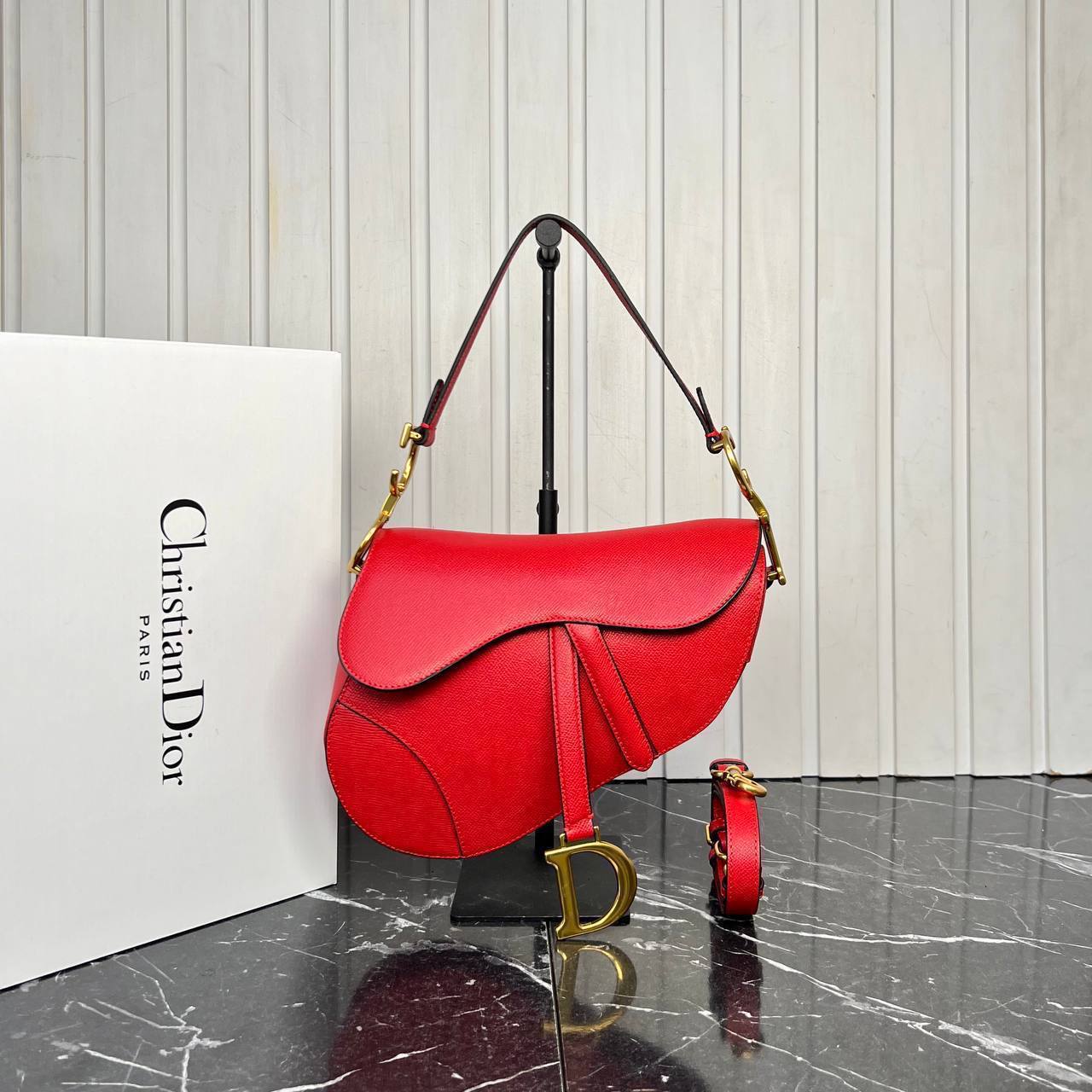 Christian Dior Saddle Bag

25x20 cm 
639.B ⭐️