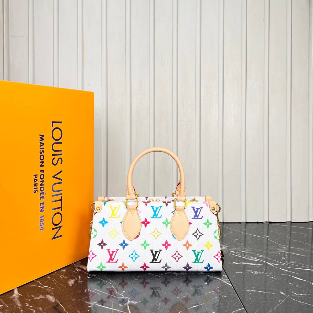 Louis Vuitton LV x TM OnTheGo East West 

6885 ⭐️