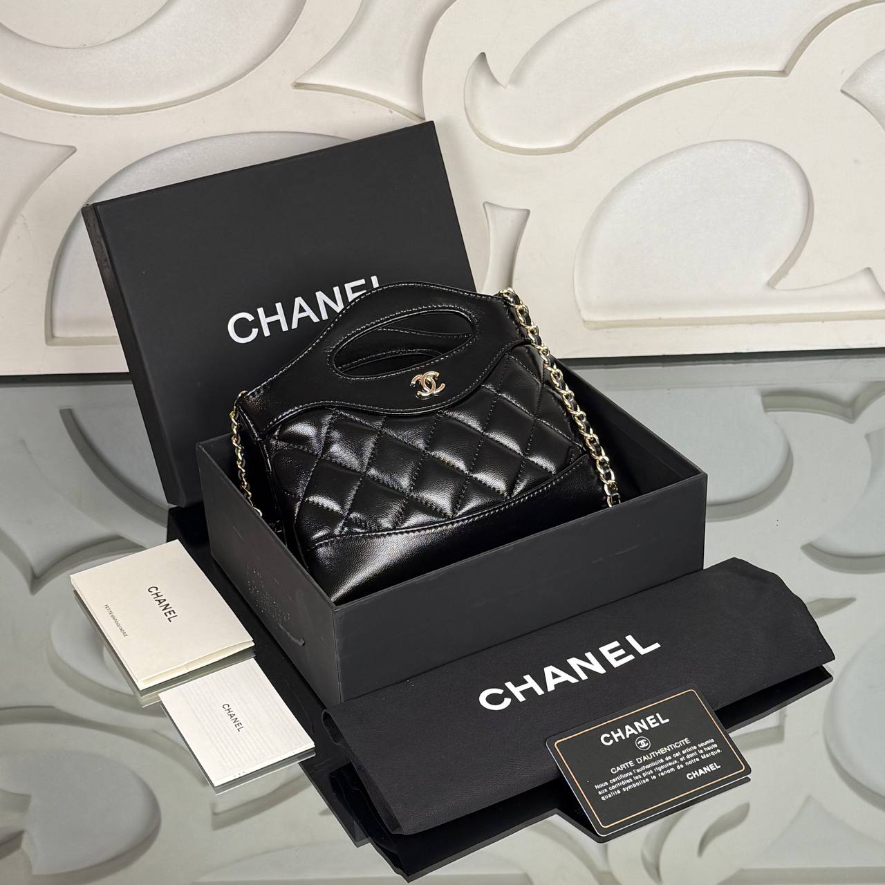 Chanel Nano Shopping Bag

20x14 cm 
910410 ⭐️