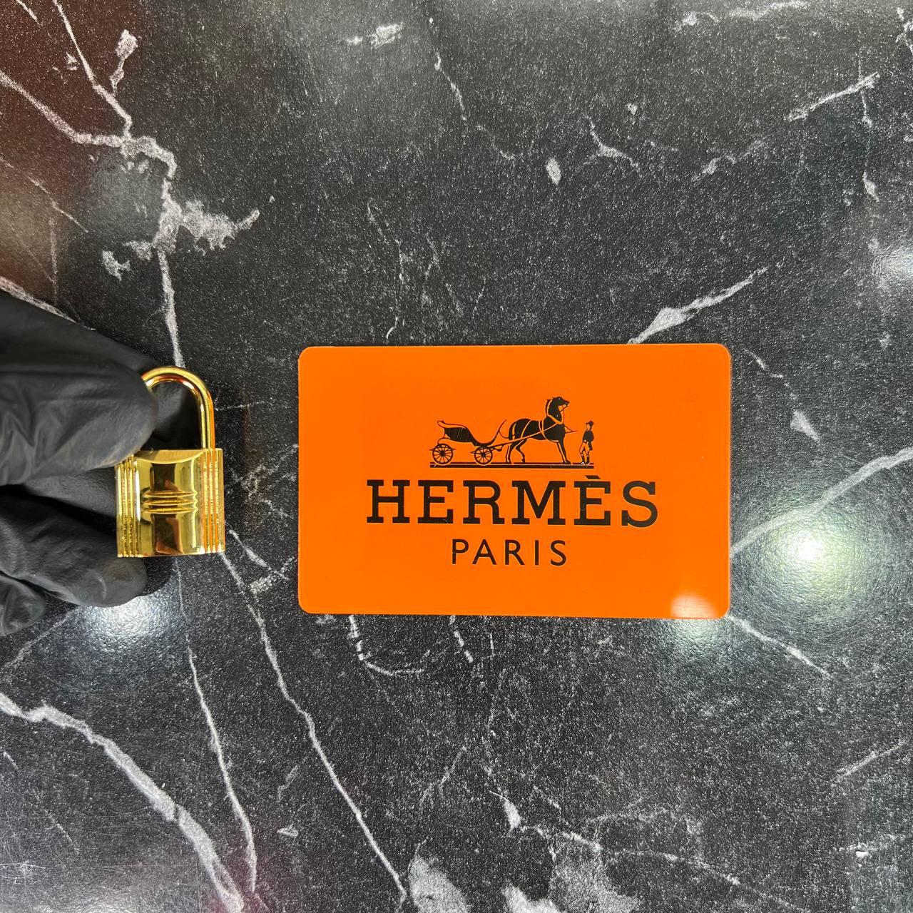 Hermes Birkin Bag 35 Cm 

35x27 Cm