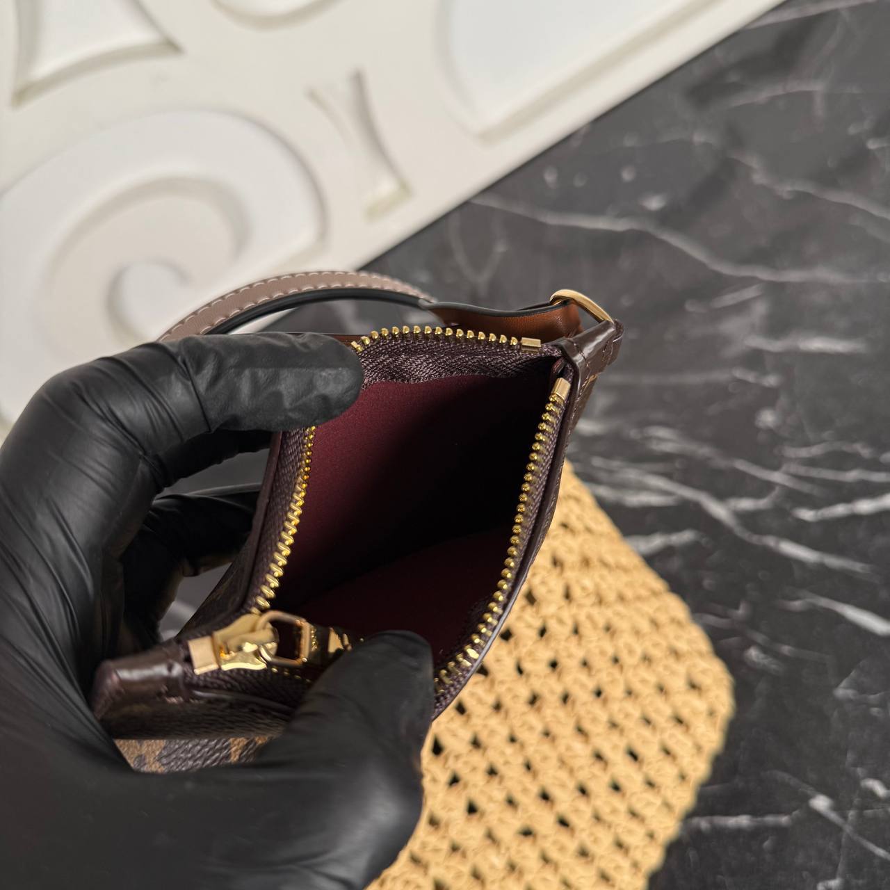 Louis Vuitton All In BB Raffia Bag

910121 ⭐️