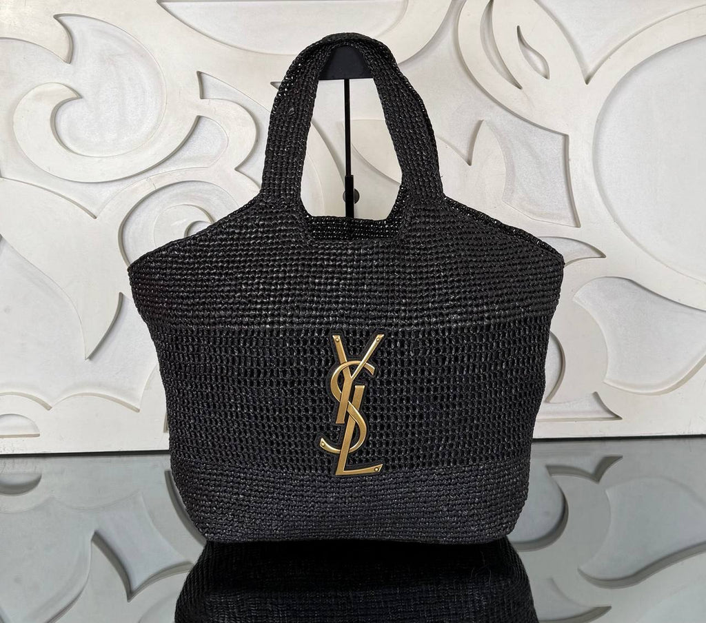 Saint Laurent Icare Medium in Raffia 

31x28 cm 
910973 ⭐️