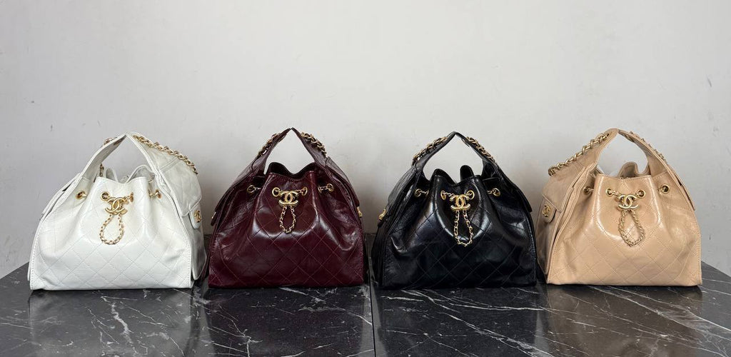 Chanel 25 Small Handbag

29x19 cm
910139 ⭐️
