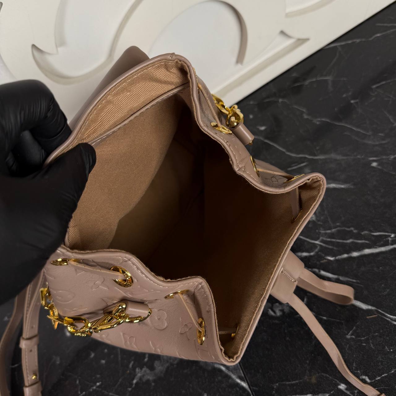 Louis Vuitton Coussin Backpack PM

910160 ⭐️
