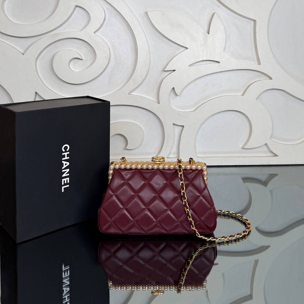 Chanel Mini Clutch

20x11.5 cm
910759 ⭐️