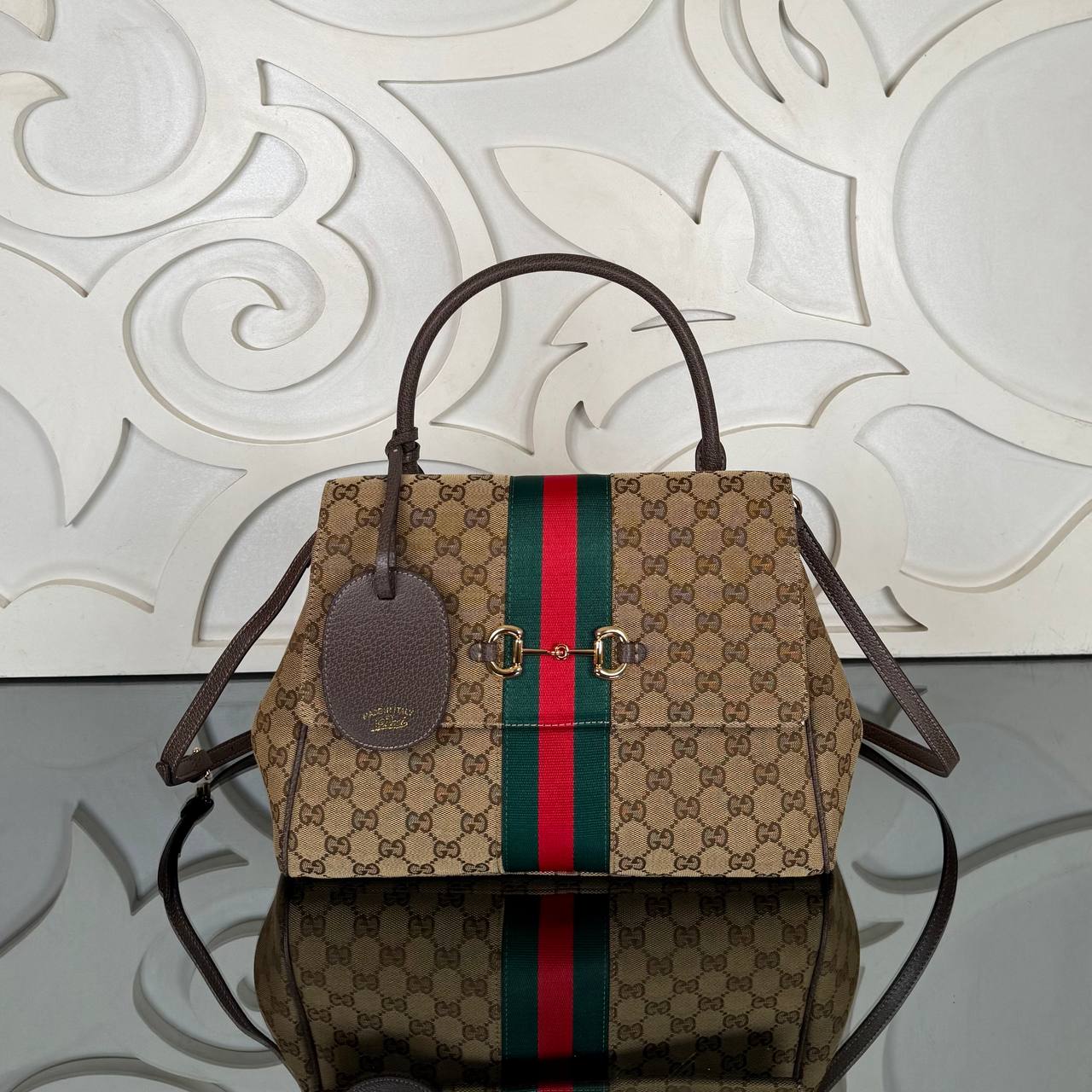 Gucci Paparazzo Medium Top Handle Bag

32x24 cm 
910887 ⭐️