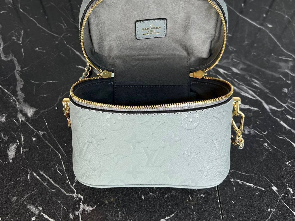 Louis Vuitton Vanity PM 

860-2 ⭐️