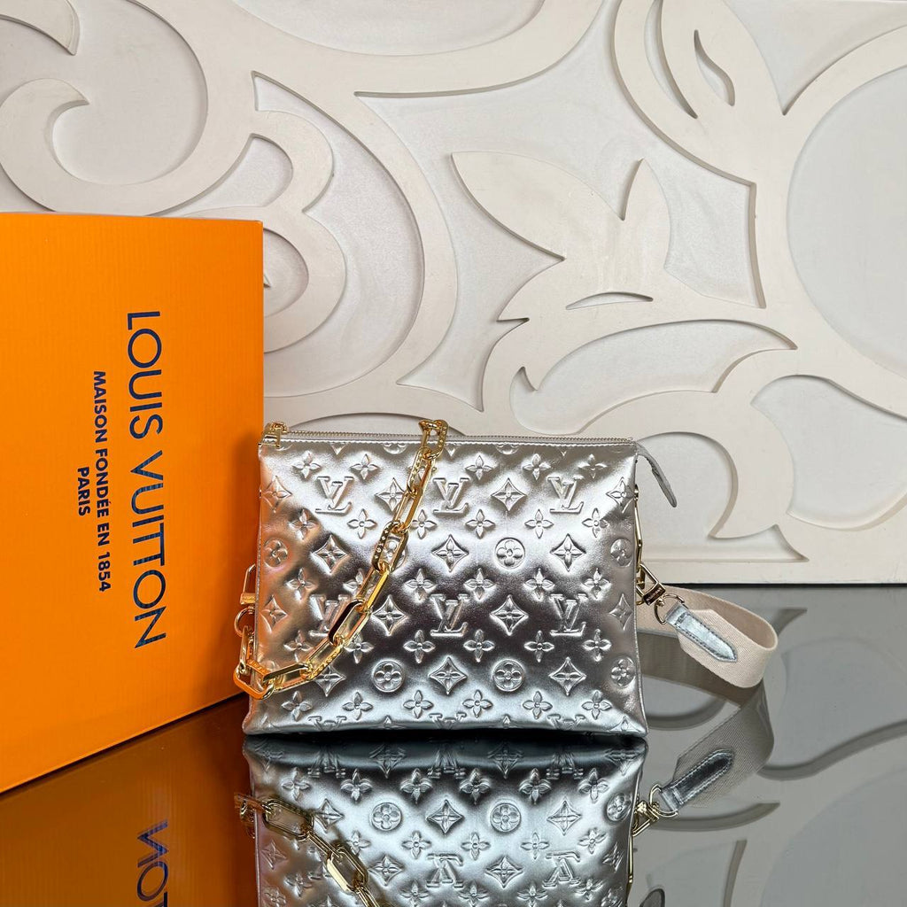 Louis Vuitton Coussin PM 

853-2 ⭐️