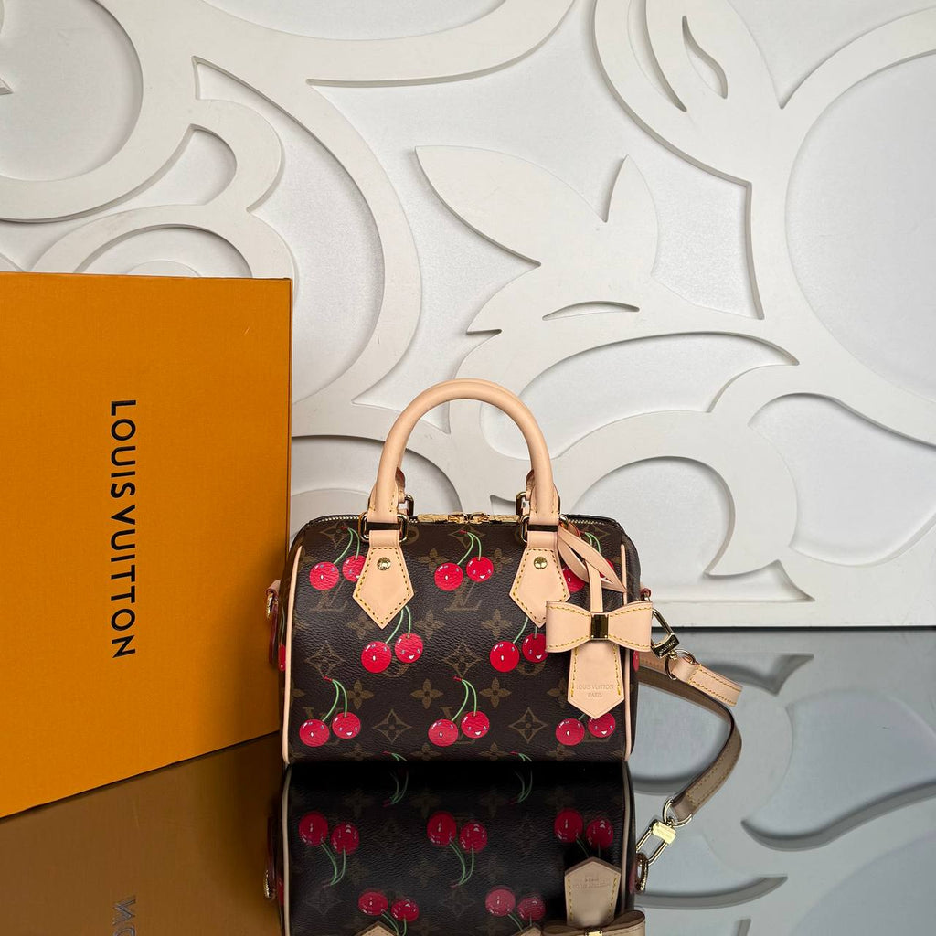 Louis Vuitton LV x TM Speedy 20 cm
Xmurakami

⭐️