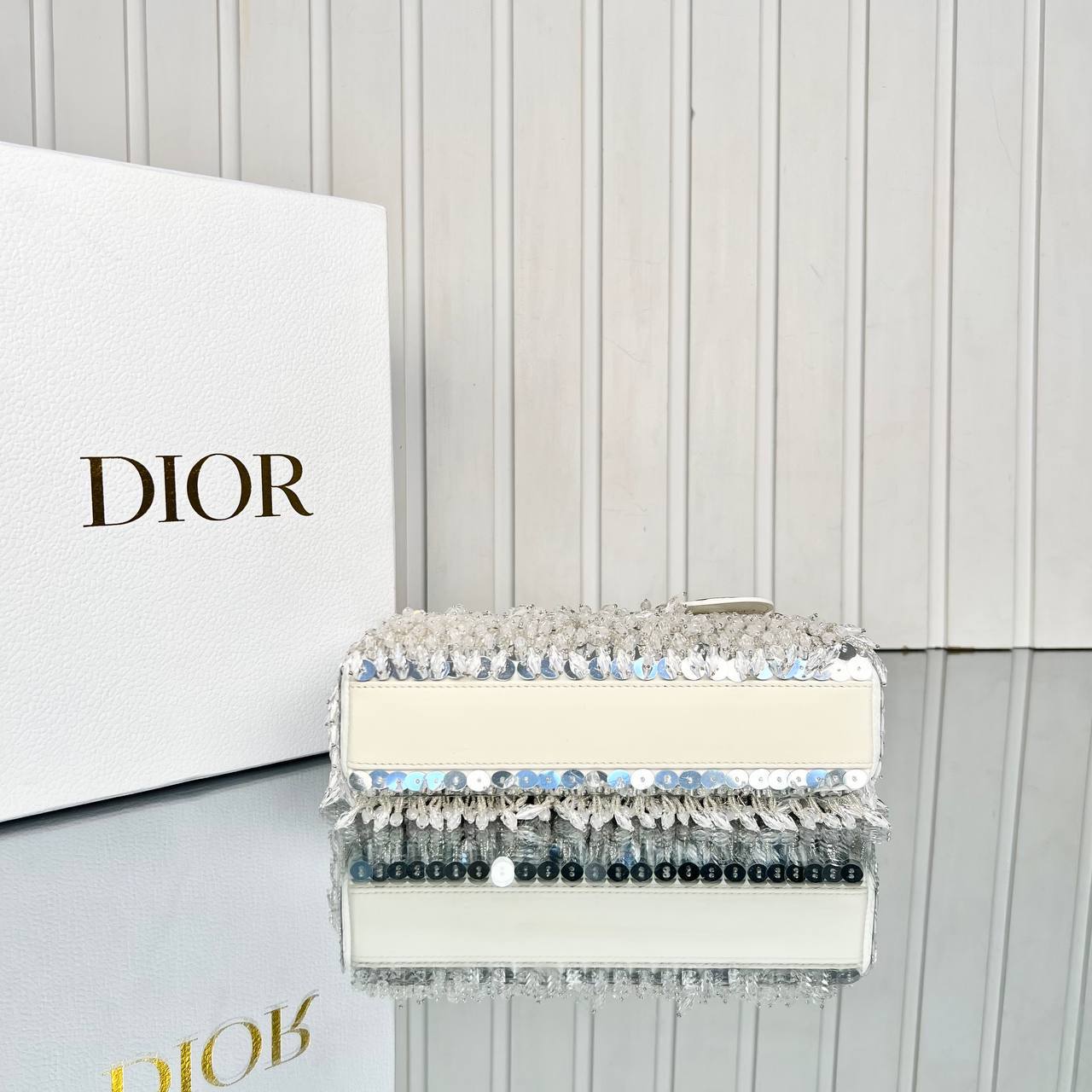 Christian Dior D-Joy Small

22x11.5 cm
5859 ⭐️