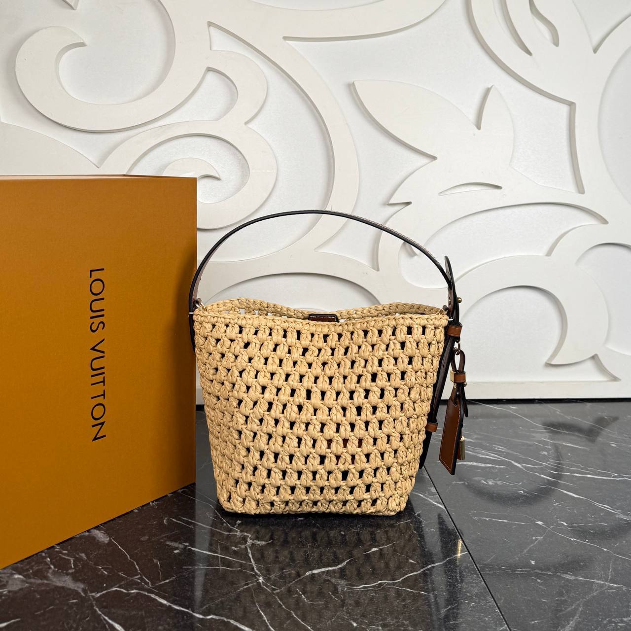 Louis Vuitton All In BB Raffia Bag

910121 ⭐️
