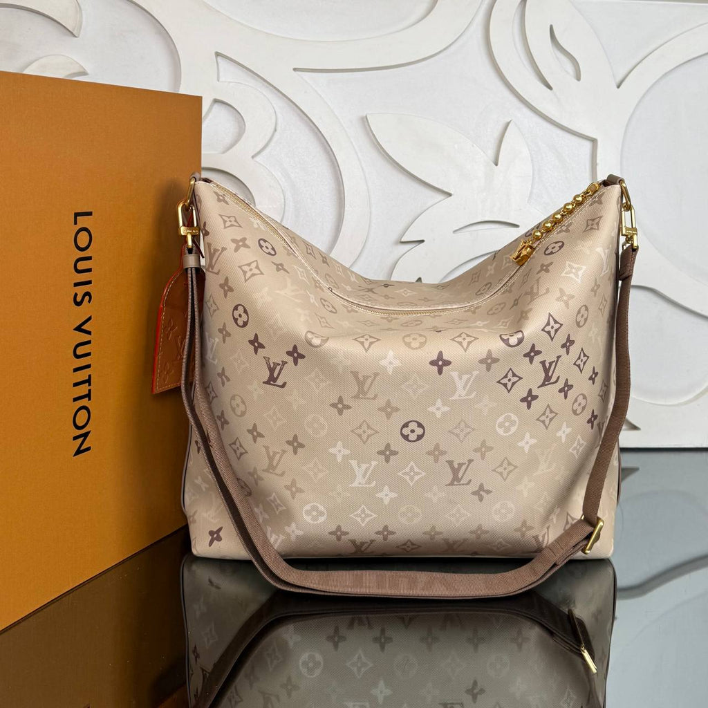 Louis Vuitton Vagabond Hobo Bag

910848 ⭐️