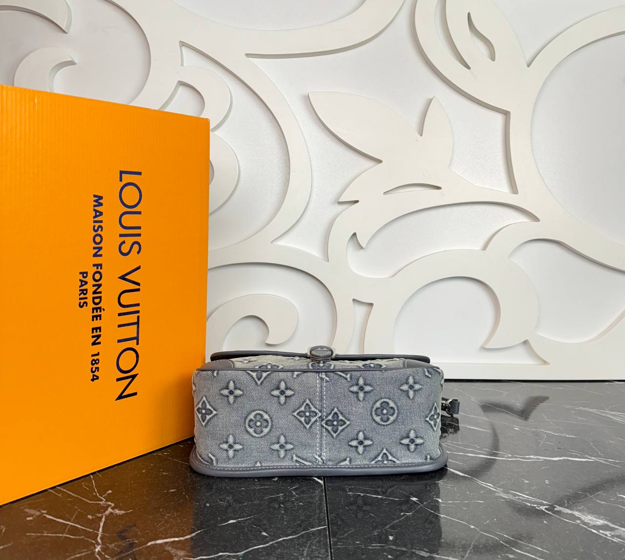 Louis Vuitton Diane Satchel Denim Bag 

910134 ⭐️