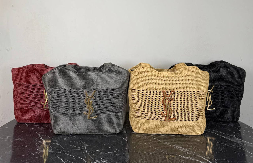 Saint Laurent Icare Medium in Raffia 

31x28 cm 
910973 ⭐️