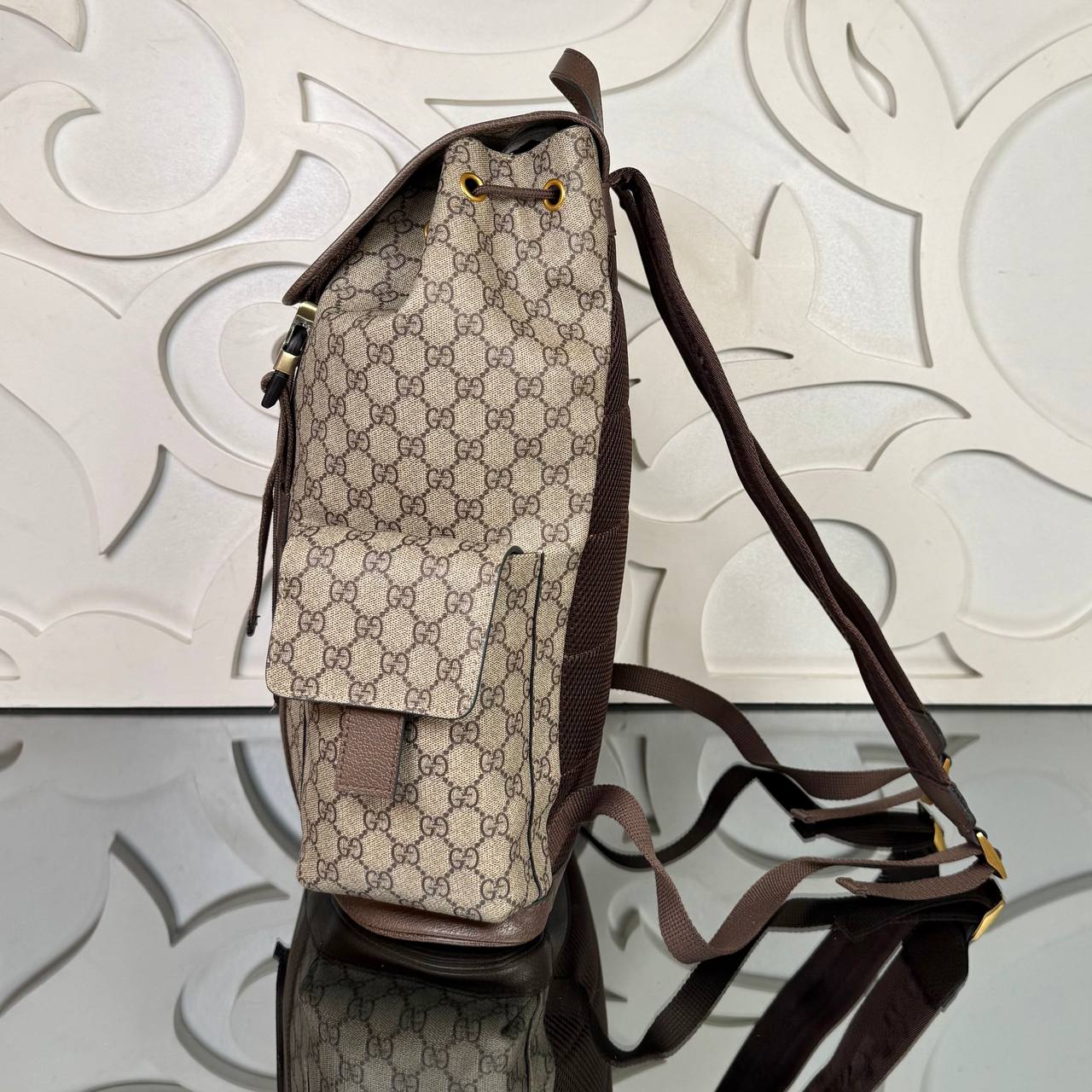 Gucci GG Supreme Backpack

32x40 cm
5997 ⭐️