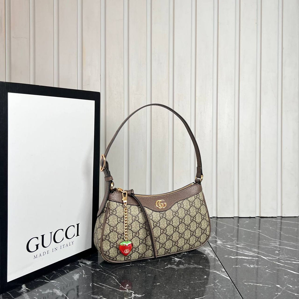 Gucci Ophidia GG Small Handbag

25x13 cm
806-5 ⭐️