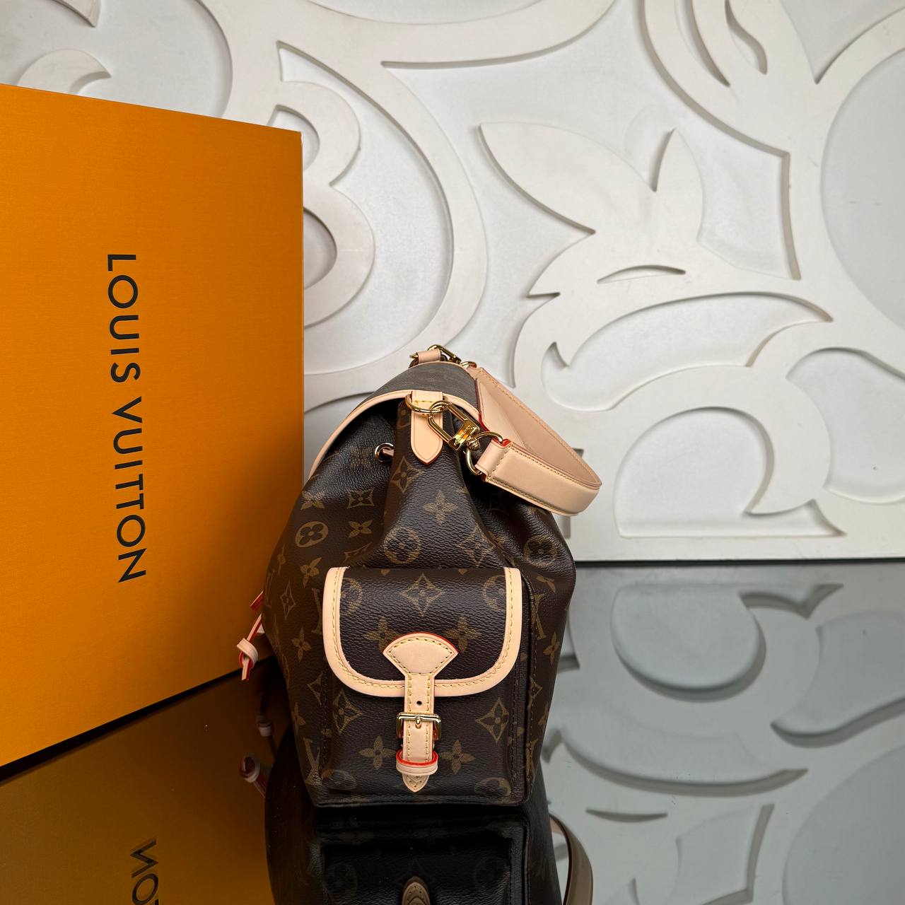 Louis Vuitton Odyssee MM

910326 ⭐️
