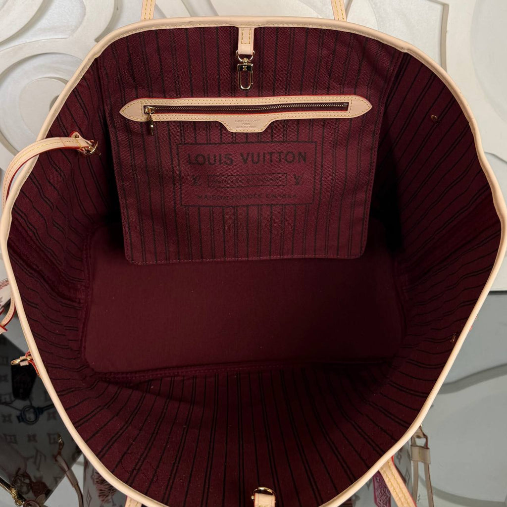 Louis Vuitton Neverfull GM
Limidet 1854 
910815 ⭐️