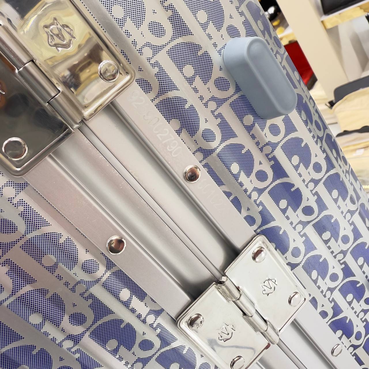 Christian Dior and Rimowa Carry-On Cabin Suitcase
38x50x21 cm