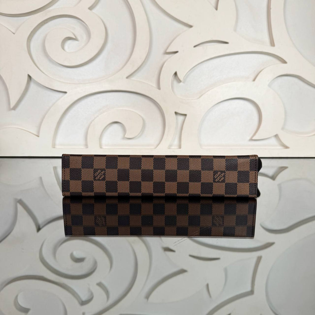 Louis Vuitton Pochette Voyage MM
Επιλογή χρώματος έπειτα από τηλεφωνική επικοινωνία 
910606 ⭐️