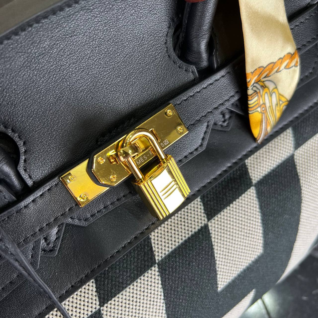 Hermes Birkin Bag 30 Cm 

30x22 Cm 
5447_6⭐️