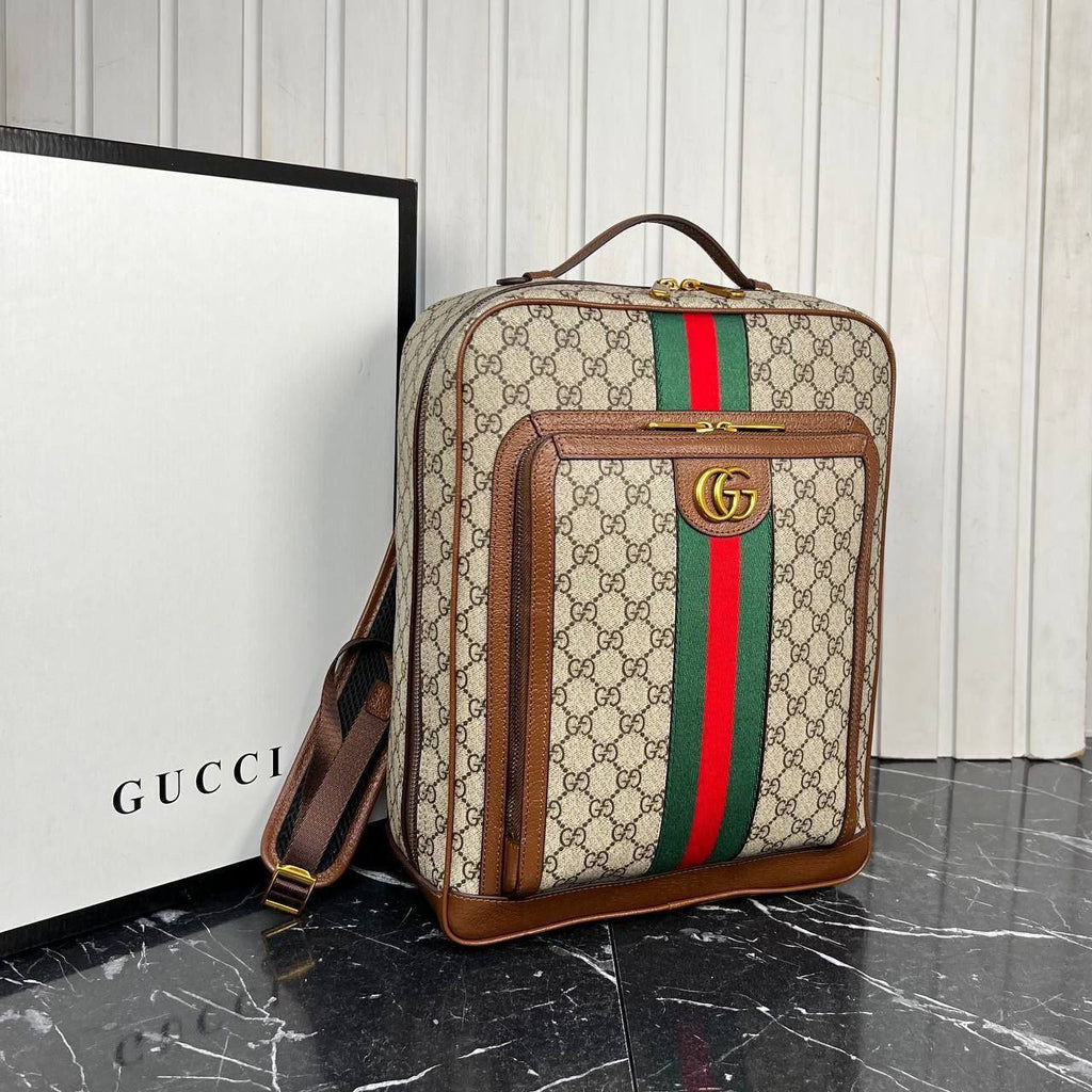 Gucci GG Supreme Backpack

32x36 cm 
6297 ⭐️
