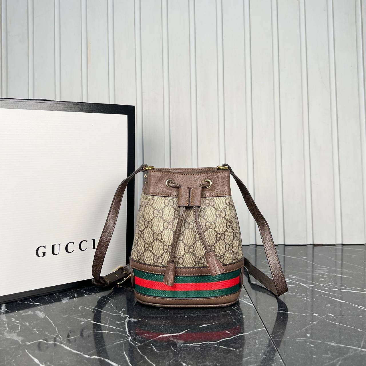 Gucci Ophidia Mini Bucket Bag

15x19 cm
5945 ⭐️