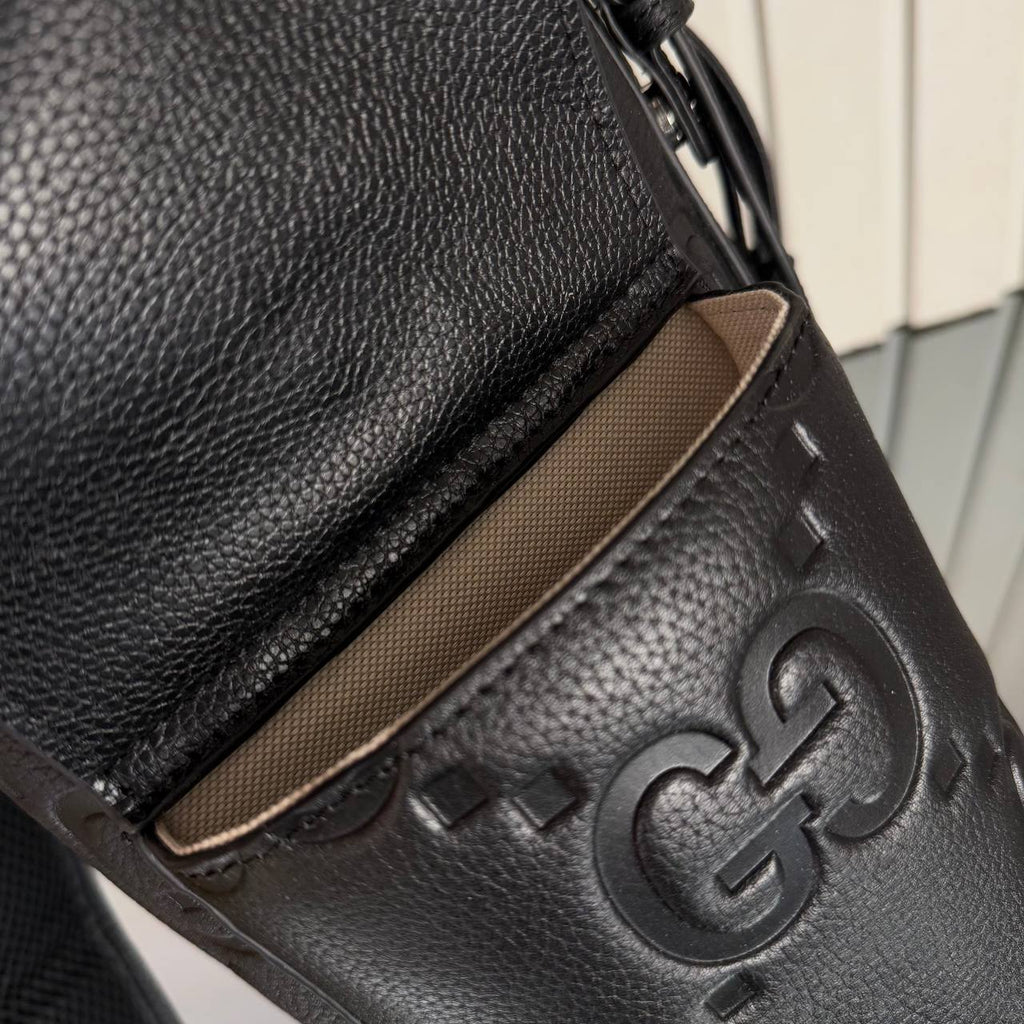 Gucci Medium GG Jumbo Backpack 

34x41 cm