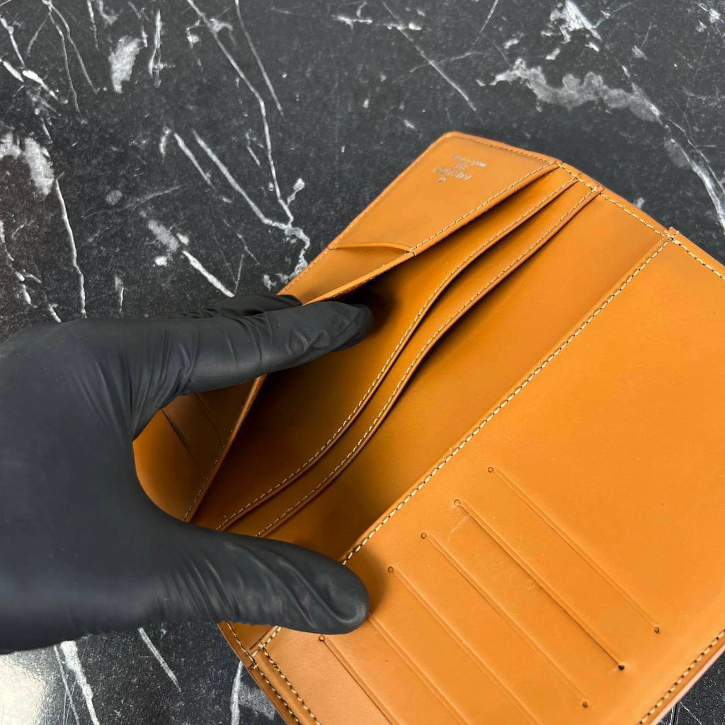 Louis Vuitton Brazza Wallet 

99.A ⭐️