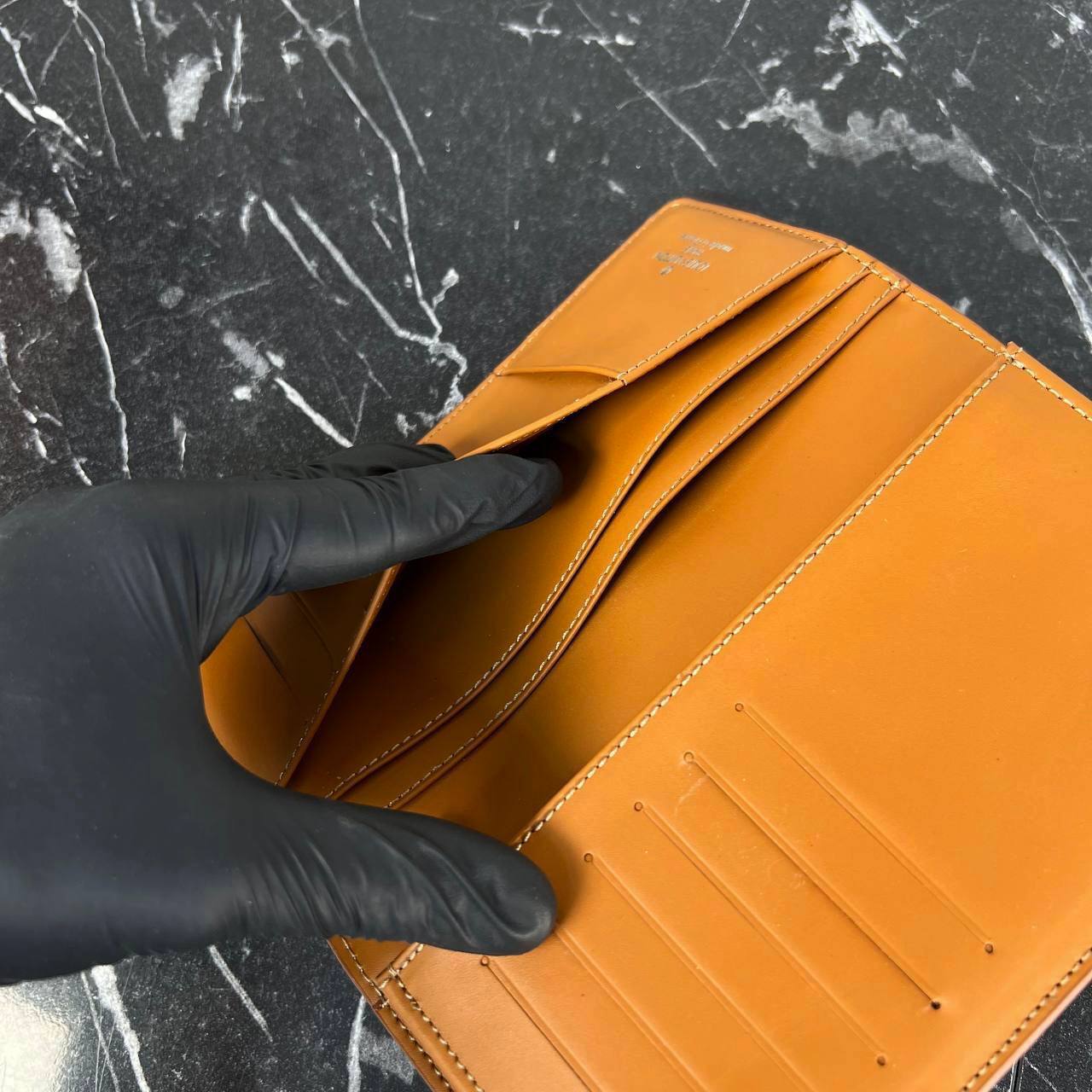 Louis Vuitton Brazza Wallet 

99.A ⭐️