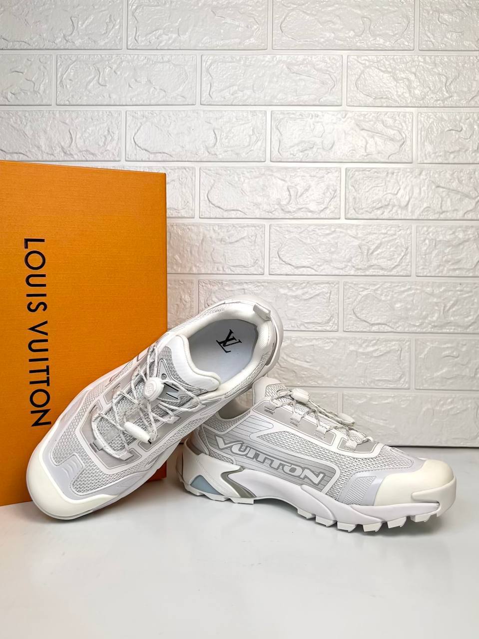 Louis Vuitton Runner Tatic Sneakers 

911034 ⭐️