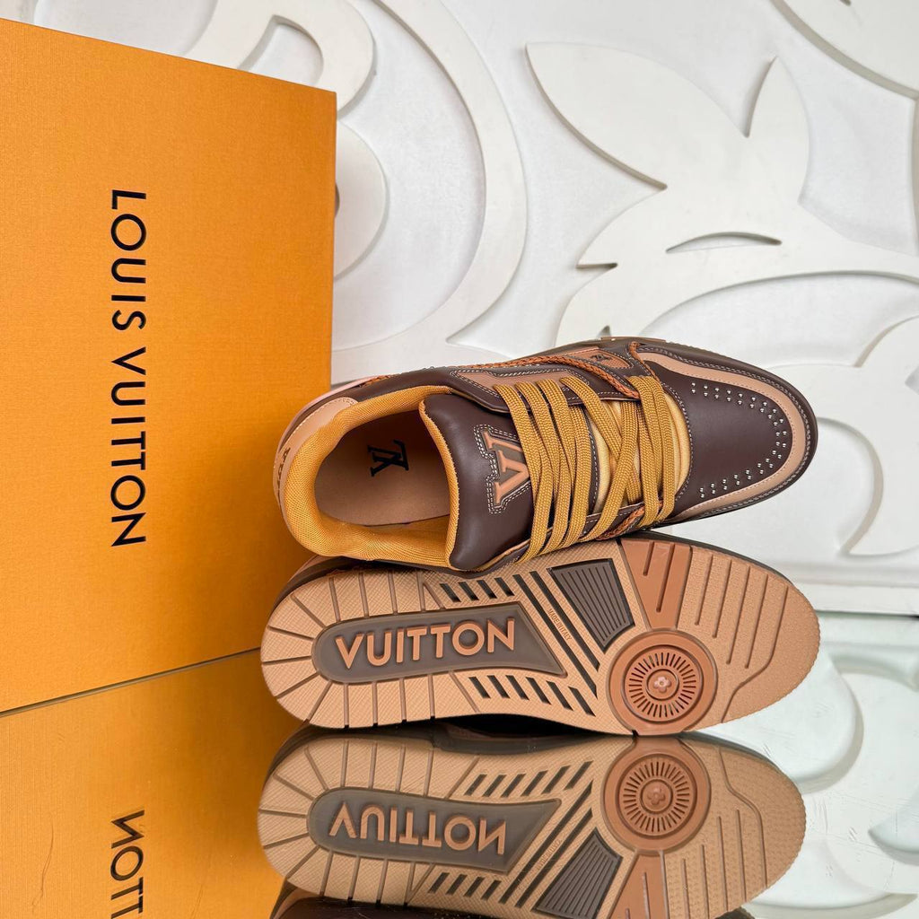 Louis Vuitton Trainer Stone Sneakers

6974 ⭐️