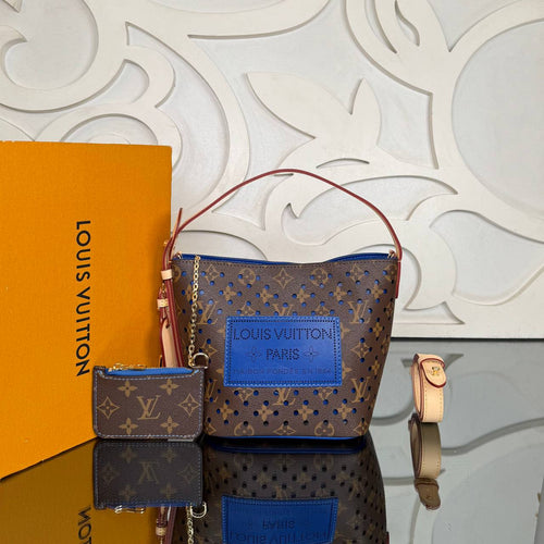 Louis Vuitton All In BB

910844 ⭐️