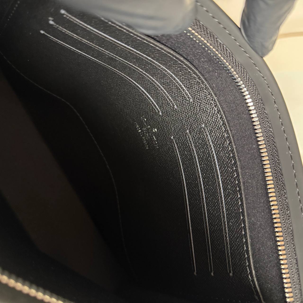 Louis Vuitton Pochette Voyage MM
Επιλογή χρώματος έπειτα από τηλεφωνική επικοινωνία 
910606 ⭐️