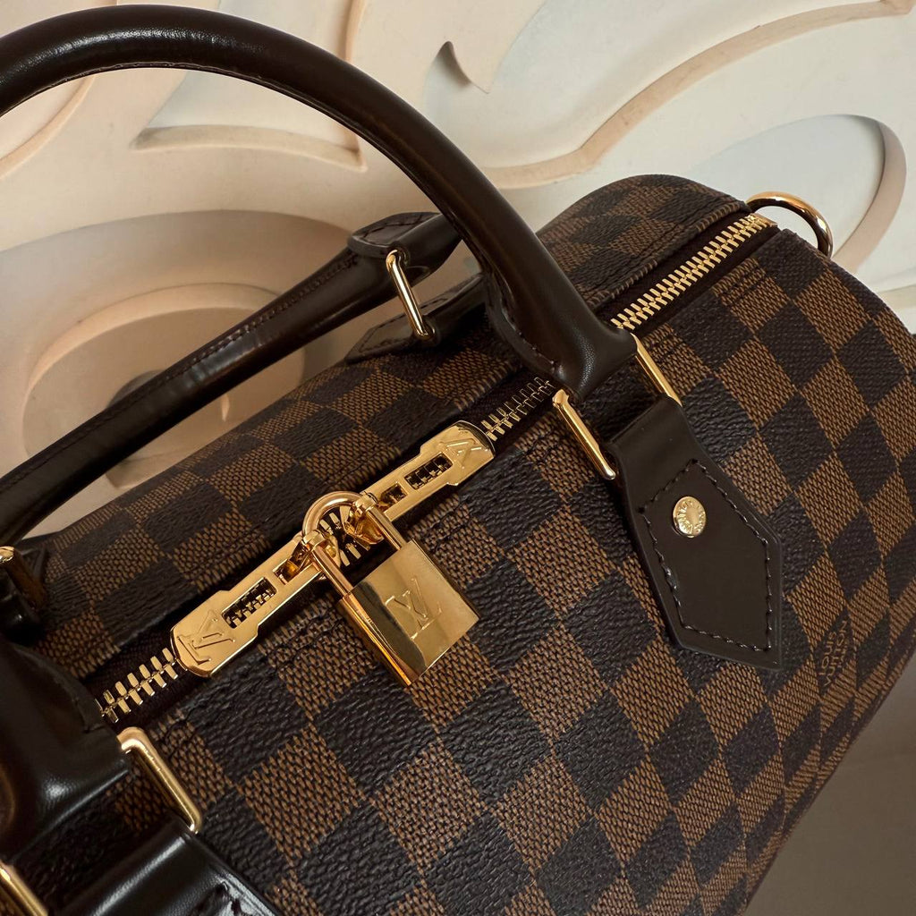 Louis Vuitton Speedy Bandouliere 30 cm 

1110